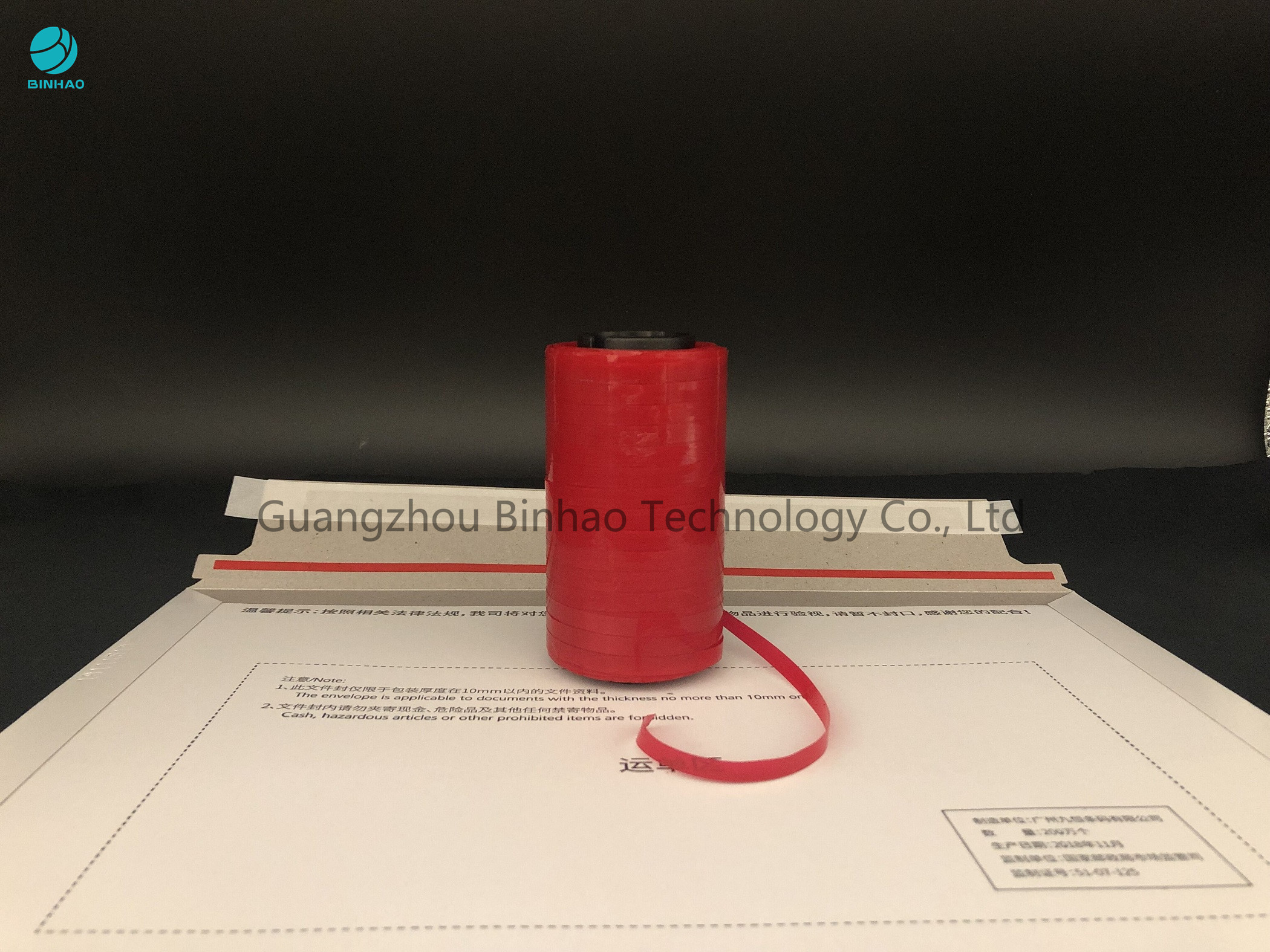 a fita autoadesiva da tira de rasgo do cigarro do MOPP do vermelho de 4mm para o saco do correio que empacota e fácil abre