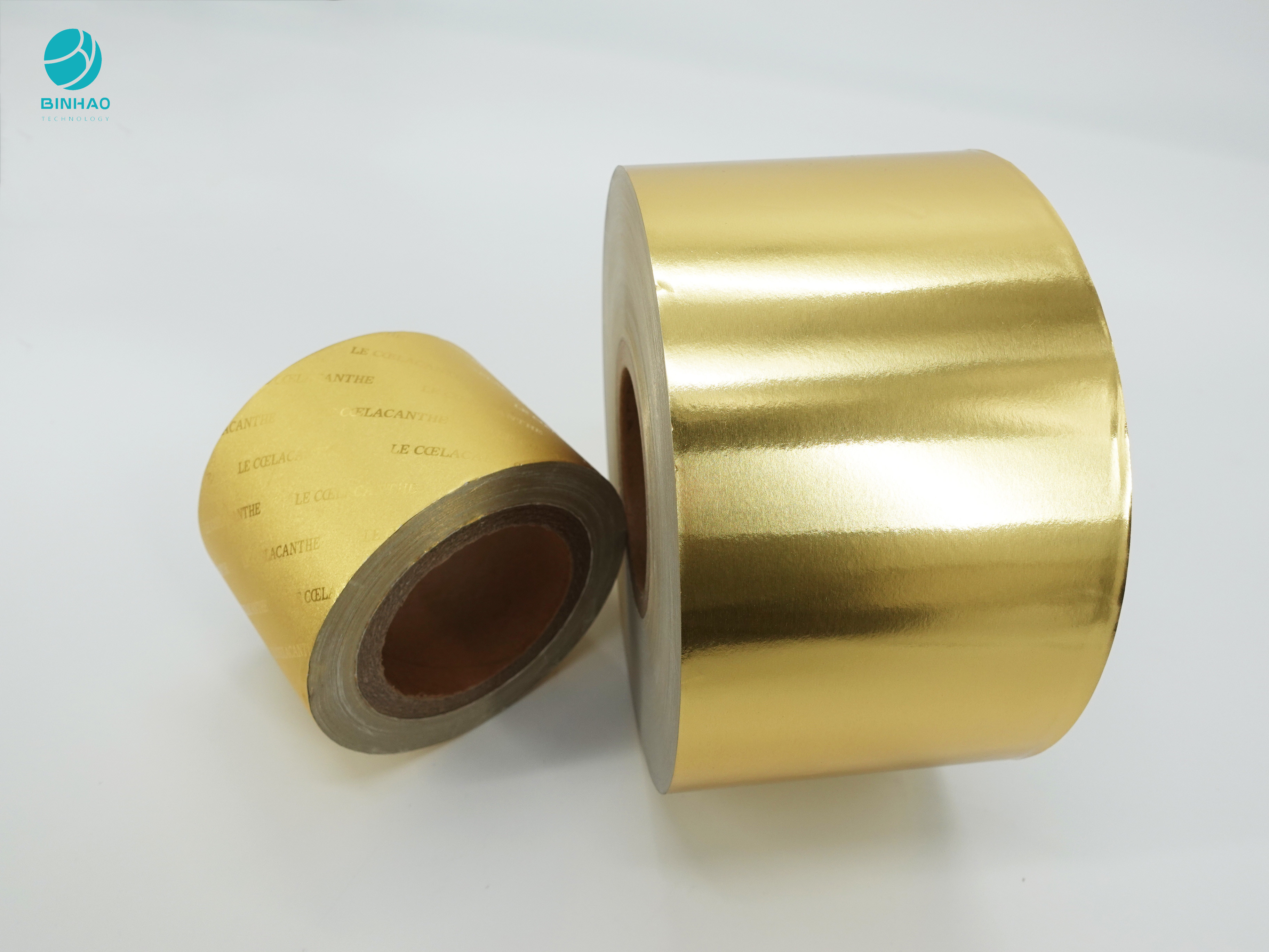 Papel da folha de alumínio do ouro do composto 83mm do OEM para o pacote do cigarro de cigarro