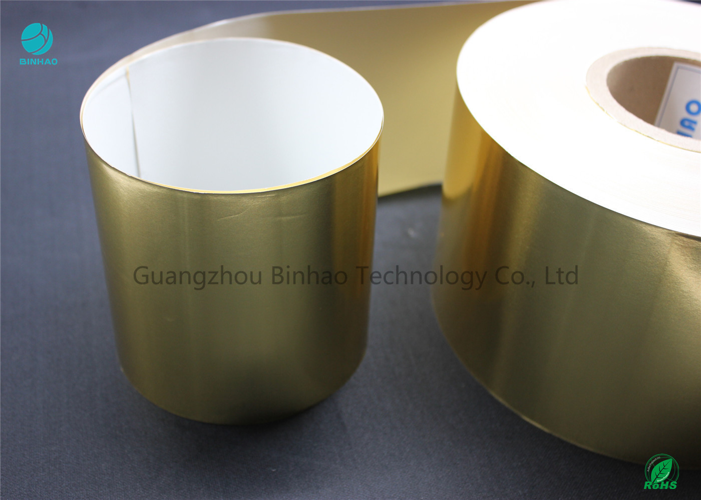 Papel brilhante da folha de alumínio de transferência do ouro nos materiais amigáveis 65gsm de Eco